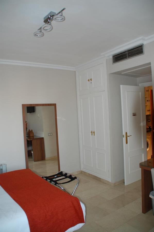 Ferienwohnung Triana L Sevilla Exterior foto